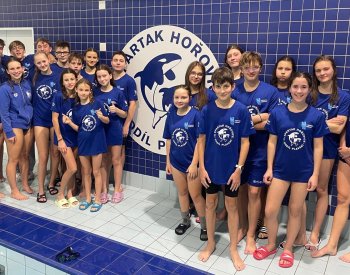 Charitativní závod Mládí plave pro seniory vynesl 15 tisíc korun!